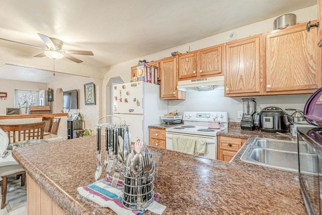 1802-1806 LOFTSGORDON Avenue, Madison, WI 53704