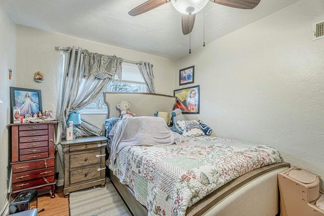 1802-1806 LOFTSGORDON Avenue, Madison, WI 53704