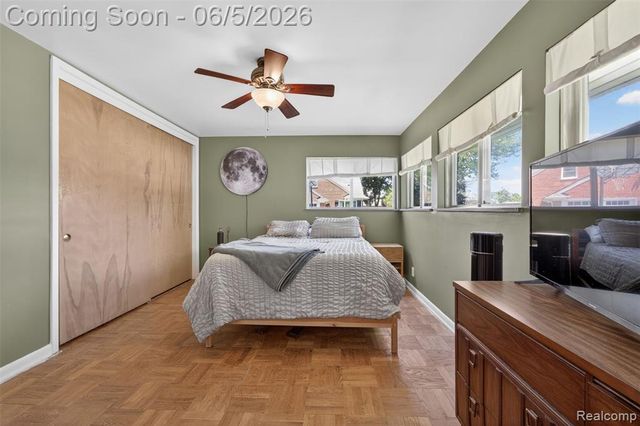7174 Meadowvue Drive, Grand Blanc, MI 48439
