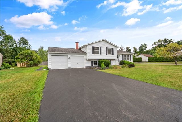 9472 Bygone Drive, Cicero, NY 13029