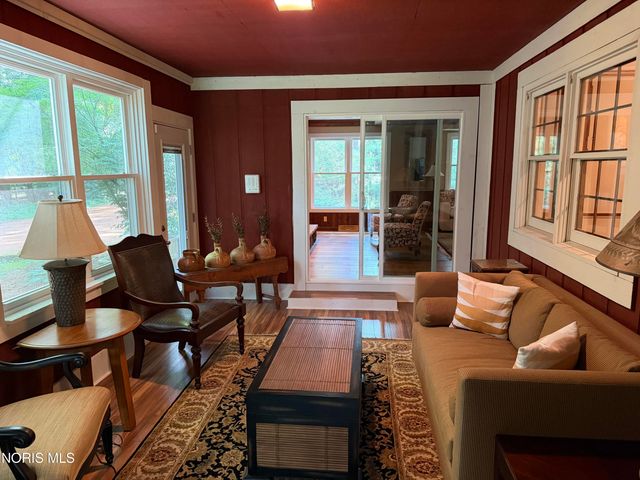 653 S Main Street, Swanton, OH 43558