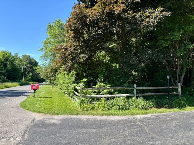 653 S Main Street, Swanton, OH 43558