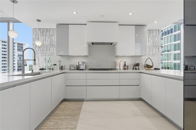 2200 N Ocean Boulevard S706, Fort Lauderdale, FL 33305