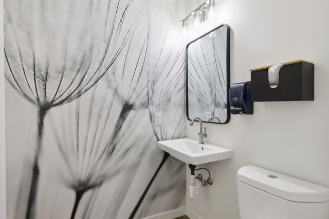 66 9th Street E 2115, Saint Paul, MN 55101