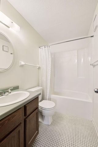 66 9th Street E 2115, Saint Paul, MN 55101