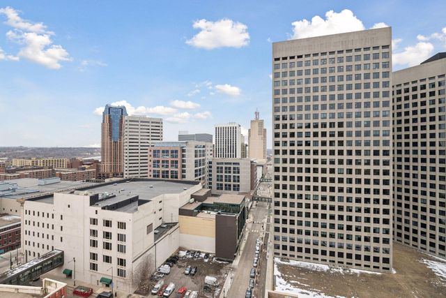 66 9th Street E 2115, Saint Paul, MN 55101