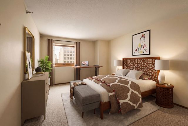 66 9th Street E 2115, Saint Paul, MN 55101