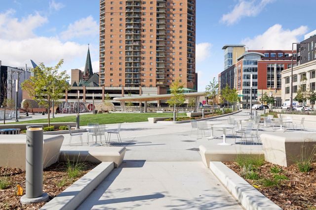 66 9th Street E 2115, Saint Paul, MN 55101