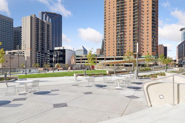 66 9th Street E 2115, Saint Paul, MN 55101