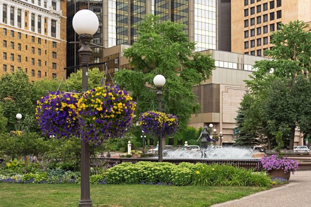 66 9th Street E 2115, Saint Paul, MN 55101