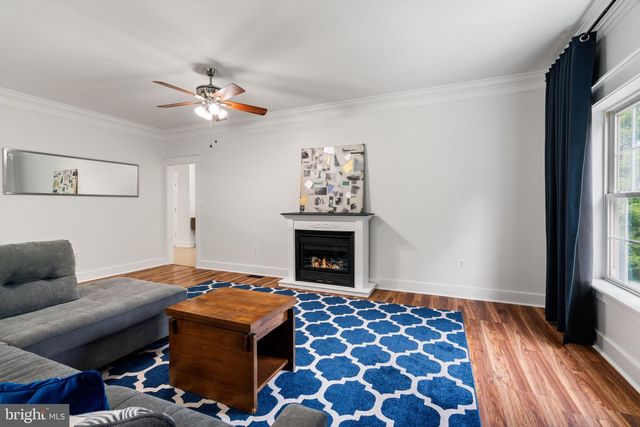 208 MARKHAM FARM RD, Front Royal, VA 22630