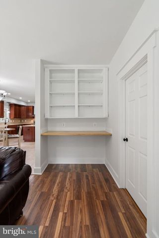 208 MARKHAM FARM RD, Front Royal, VA 22630