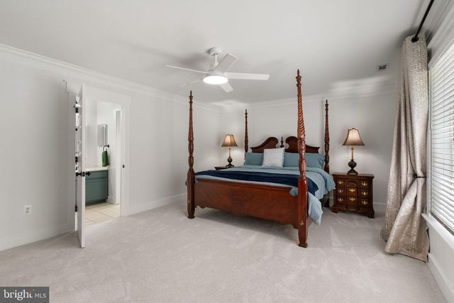 208 MARKHAM FARM RD, Front Royal, VA 22630