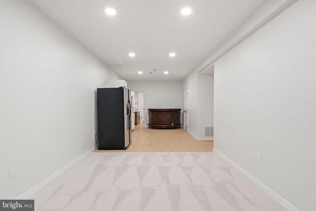 208 MARKHAM FARM RD, Front Royal, VA 22630