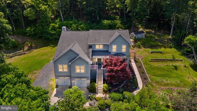 208 MARKHAM FARM RD, Front Royal, VA 22630
