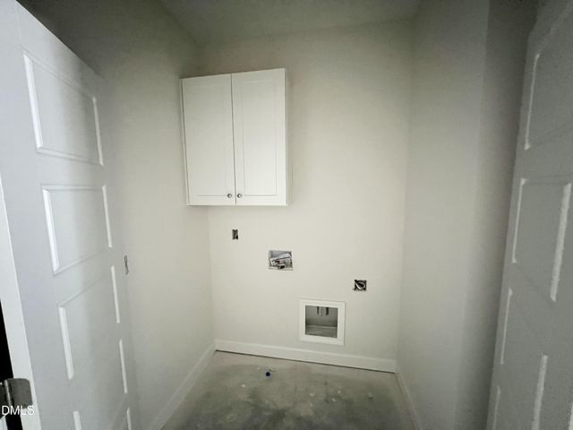 413 Creeks Edge Drive, Pikeville, NC 27863