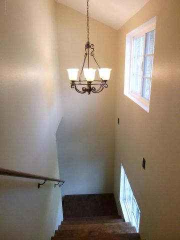 770 W Altadena Drive, Altadena, CA 91001