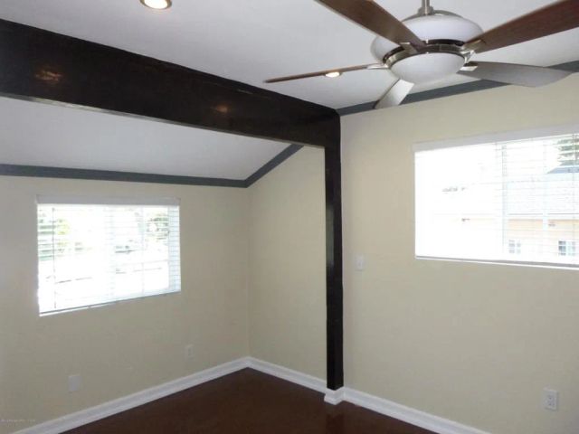 770 W Altadena Drive, Altadena, CA 91001
