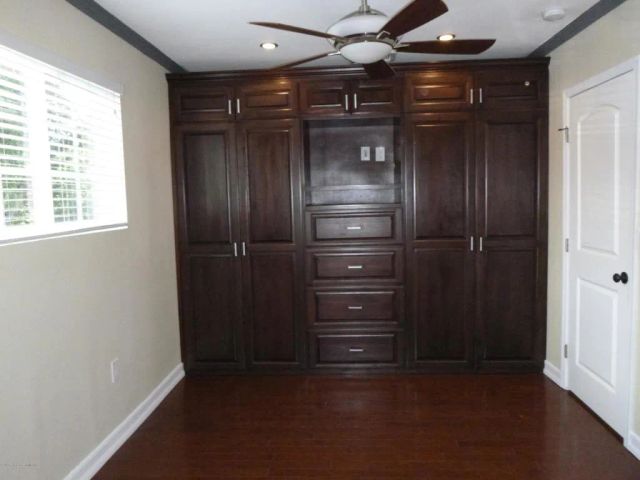 770 W Altadena Drive, Altadena, CA 91001