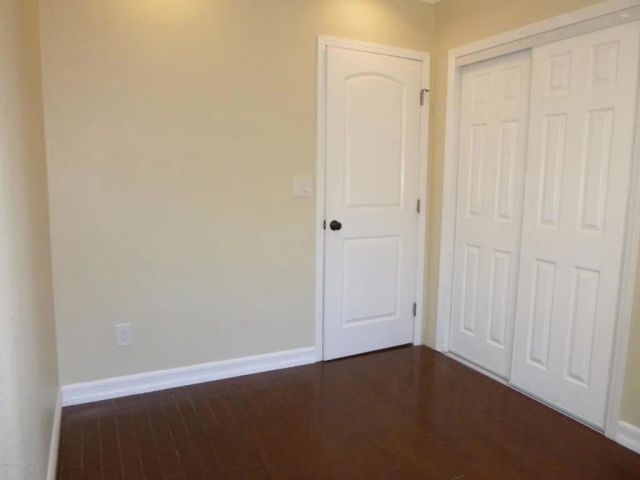 770 W Altadena Drive, Altadena, CA 91001