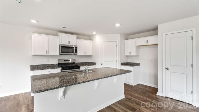 9 Katherine Emilie Drive, Hendersonville, NC 28792