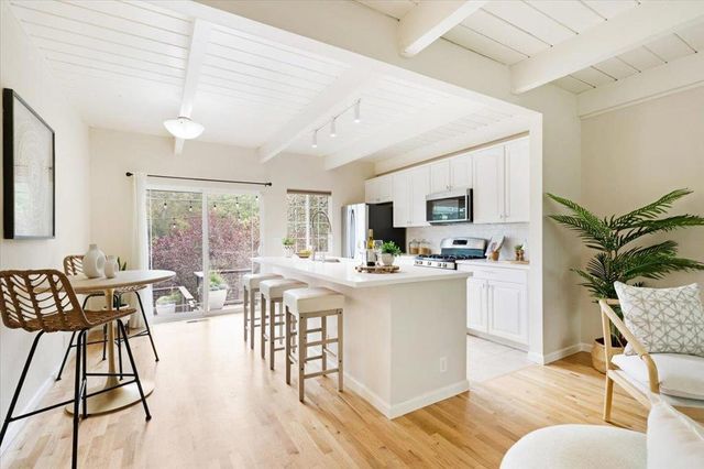853 Old San Jose Road, Soquel, CA 95073