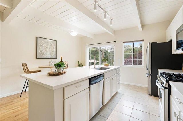853 Old San Jose Road, Soquel, CA 95073