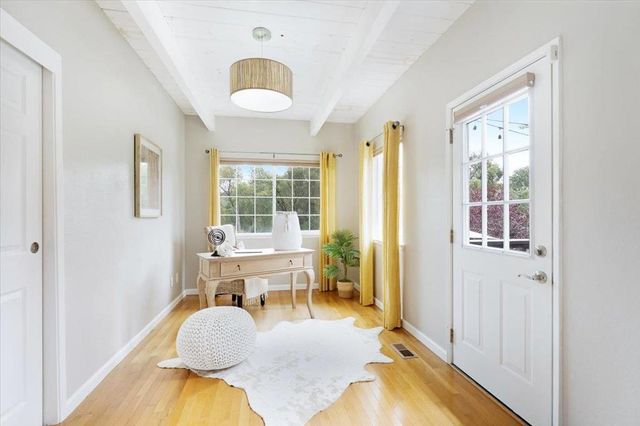 853 Old San Jose Road, Soquel, CA 95073