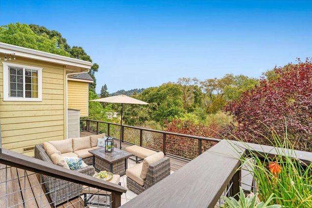 853 Old San Jose Road, Soquel, CA 95073