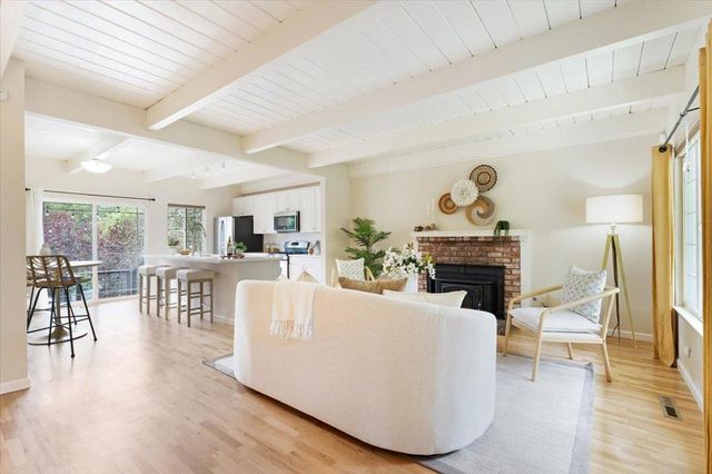 853 Old San Jose Road, Soquel, CA 95073