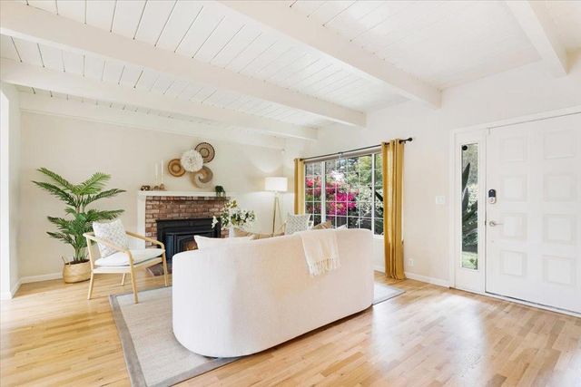 853 Old San Jose Road, Soquel, CA 95073