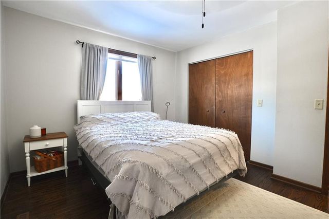 1511 Pine Park Drive, Eau Claire, WI 54701