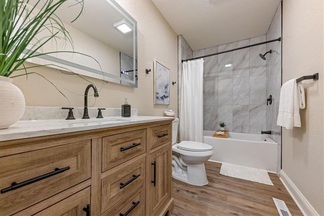 33251 Koala Circle, Excelsior Springs, MO 64024