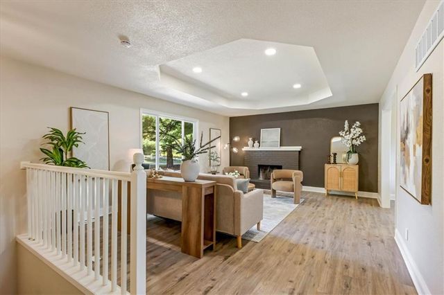 33251 Koala Circle, Excelsior Springs, MO 64024