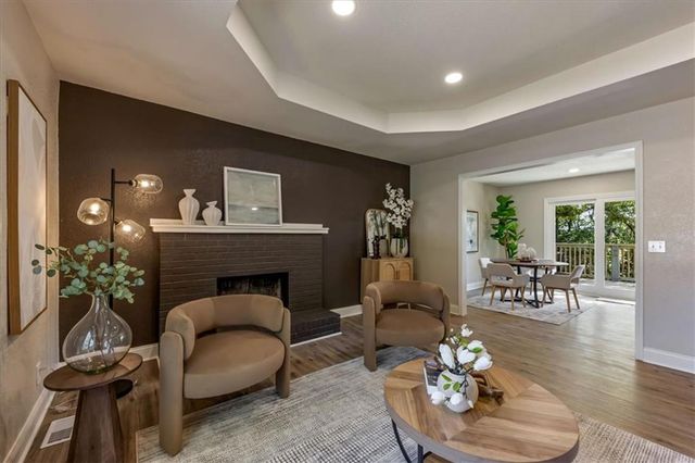 33251 Koala Circle, Excelsior Springs, MO 64024