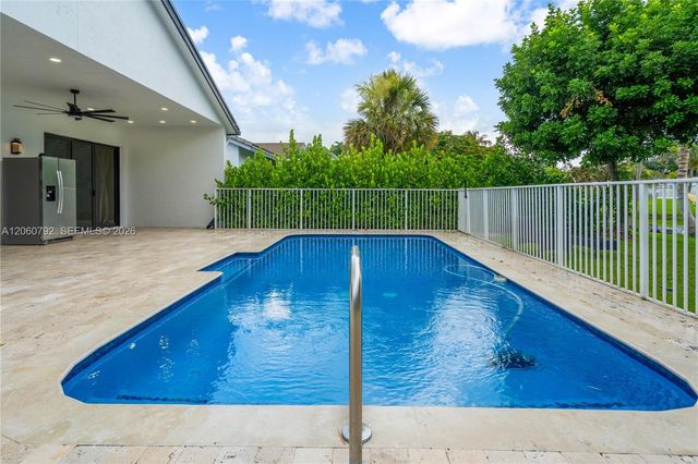 758 Lake Wellington Drive, Wellington, FL 33414