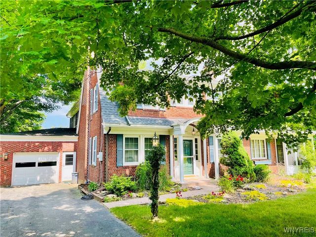 2721 Bowen Road, Elma, NY 14059