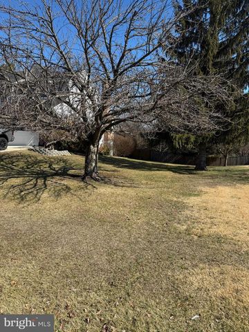 614 FAIR MEADOWS BLVD, Hagerstown, MD 21740