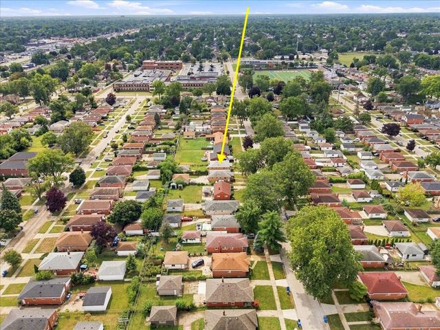 6518 Fenton Street, Dearborn Heights, MI 48127