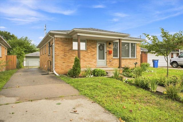 6518 Fenton Street, Dearborn Heights, MI 48127