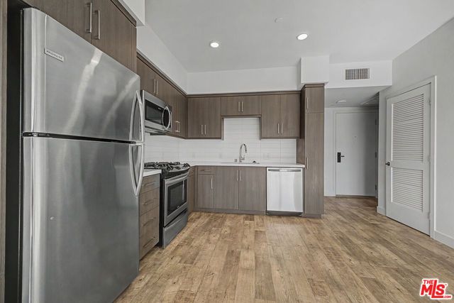 10601 Washington Boulevard 607, Culver City, CA 90232