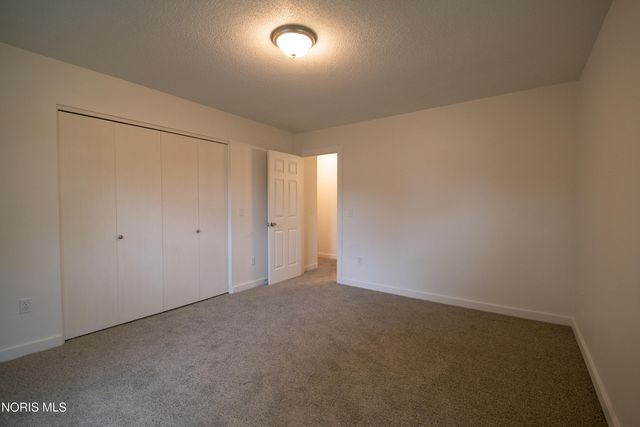1236 Eastland Drive, Oregon, OH 43616