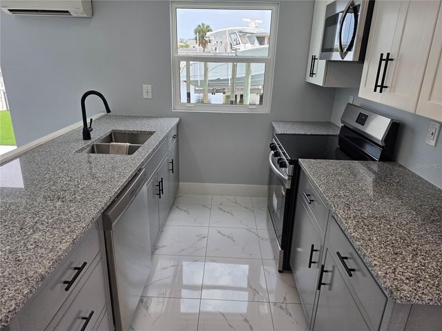 145 131 AVENUE E 2, Madeira Beach, FL 33708