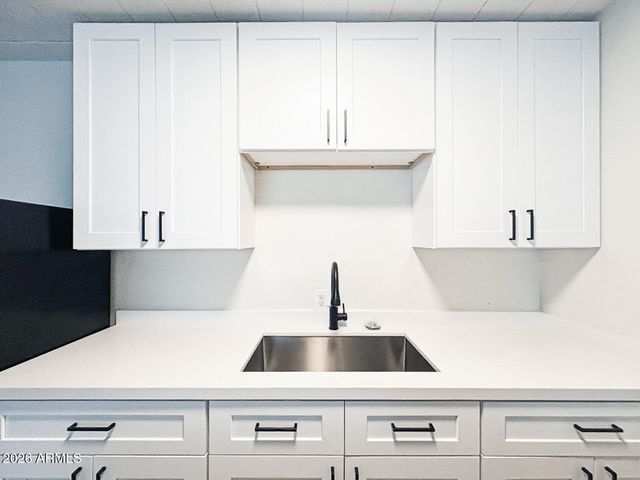 25 E EVA Street 01, Phoenix, AZ 85020