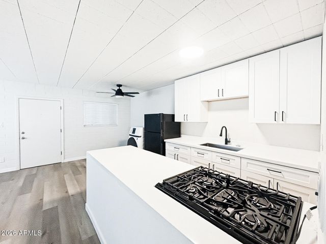 25 E EVA Street 01, Phoenix, AZ 85020