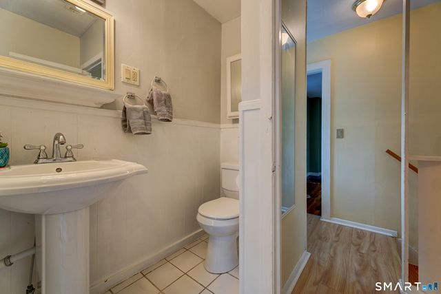 15 Hine Place, New Haven, CT 06511