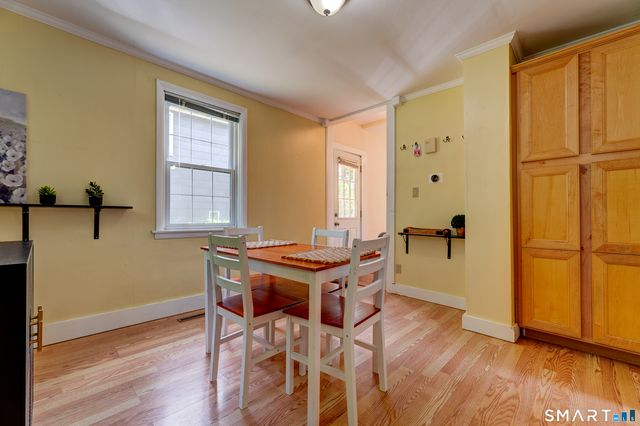 15 Hine Place, New Haven, CT 06511