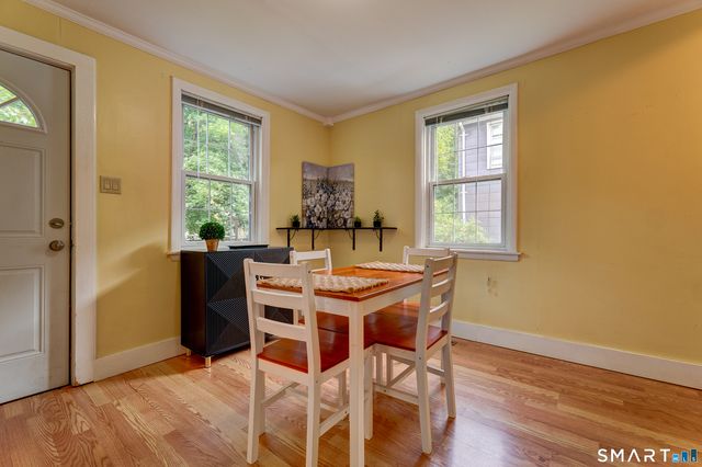 15 Hine Place, New Haven, CT 06511