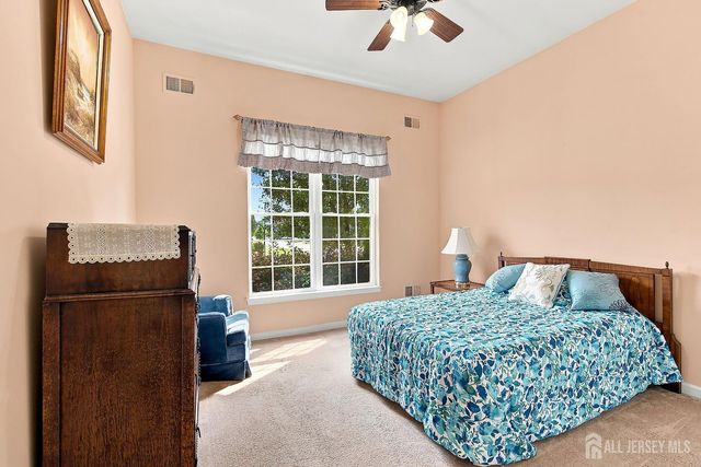 84 Kings Mill Road, Monroe, NJ 08831