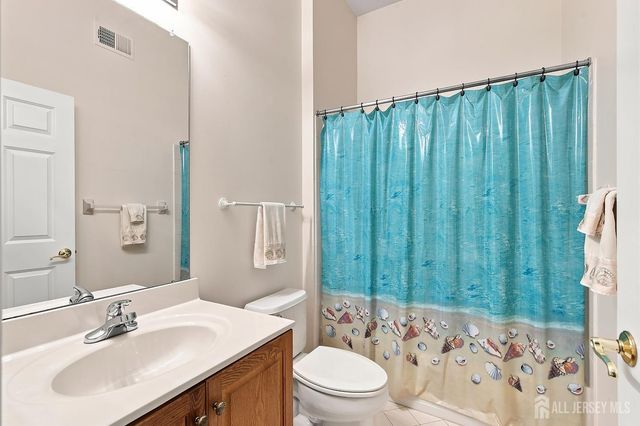 84 Kings Mill Road, Monroe, NJ 08831